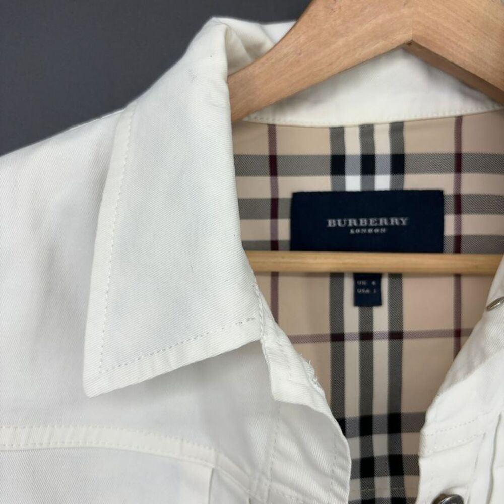 Burberry Beige Check Lined Jacket - Picture 2 of 6